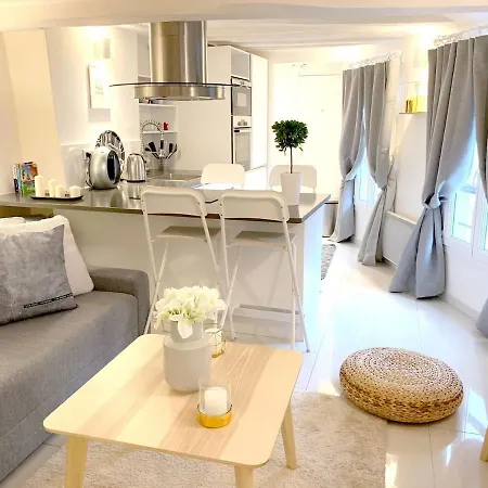 Apartment Marais Cozy Flat Paris